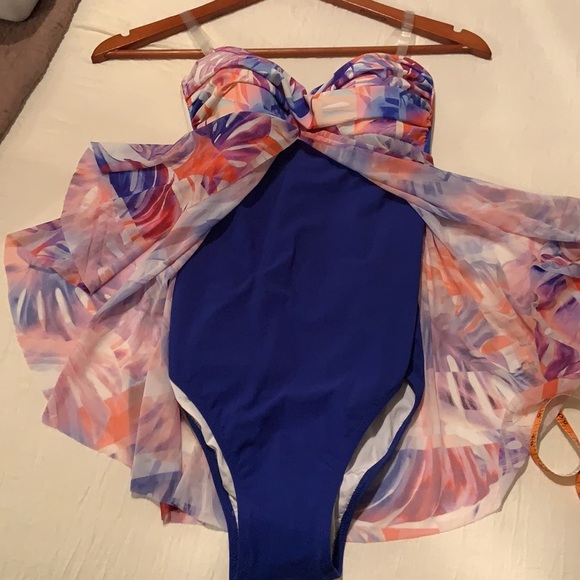 4. Profile by Gottex One Piece Swimsuit - Picture 5 of 13